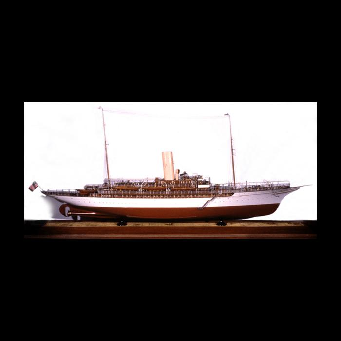 Model of steam yacht IOLANDA Mystic Seaport